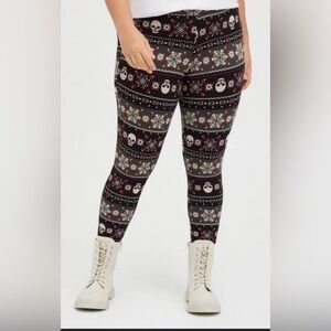 🖤TORRID SKULLS FAIR ISLE LEGGINGS SIZE 3X🖤